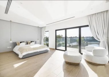 Villa with main lake and skyline views